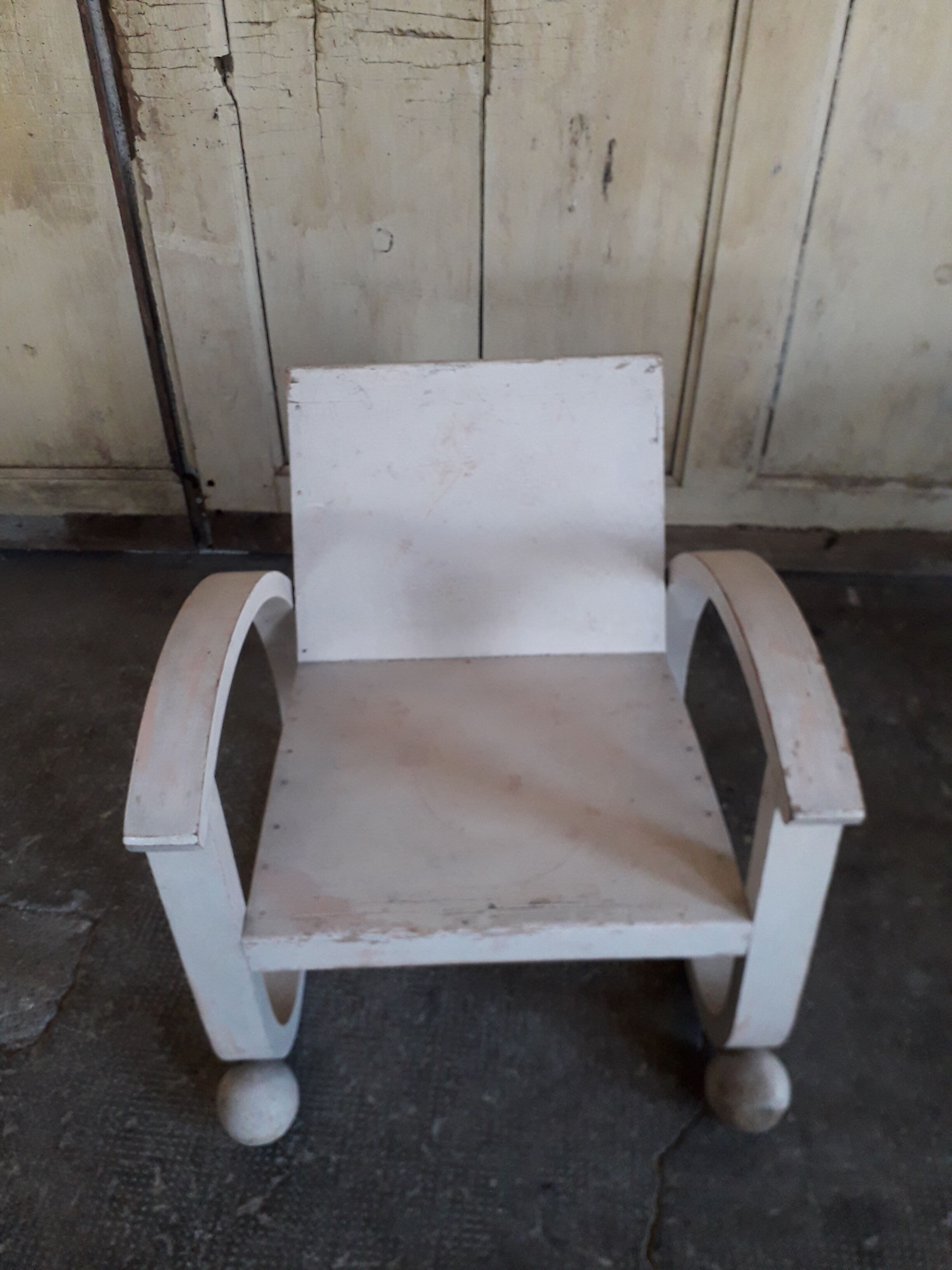 Chair and table for child art deco