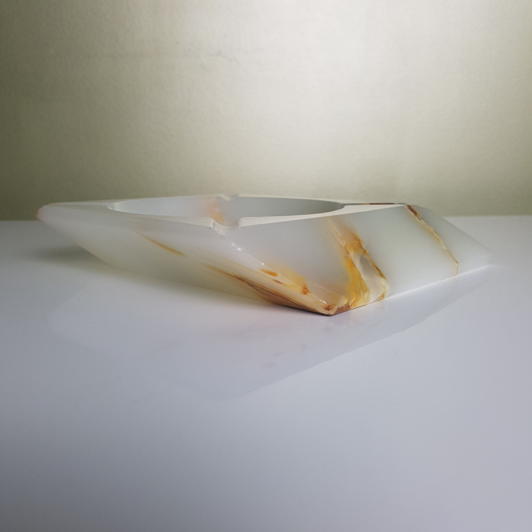 Onyx ashtray from 1970