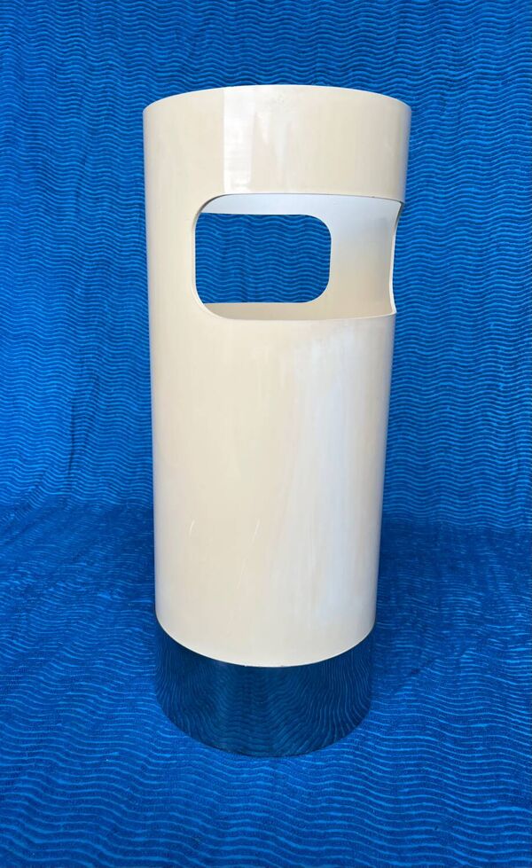 Porte-parapluies/cendrier/vide-poches/corbeille a papier/mobilier d’en