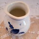 Vase soliflore Delft décor fleurs bleues
