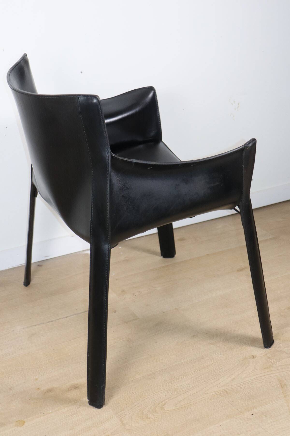 Fauteuil vintage en cuir noir - Années 80