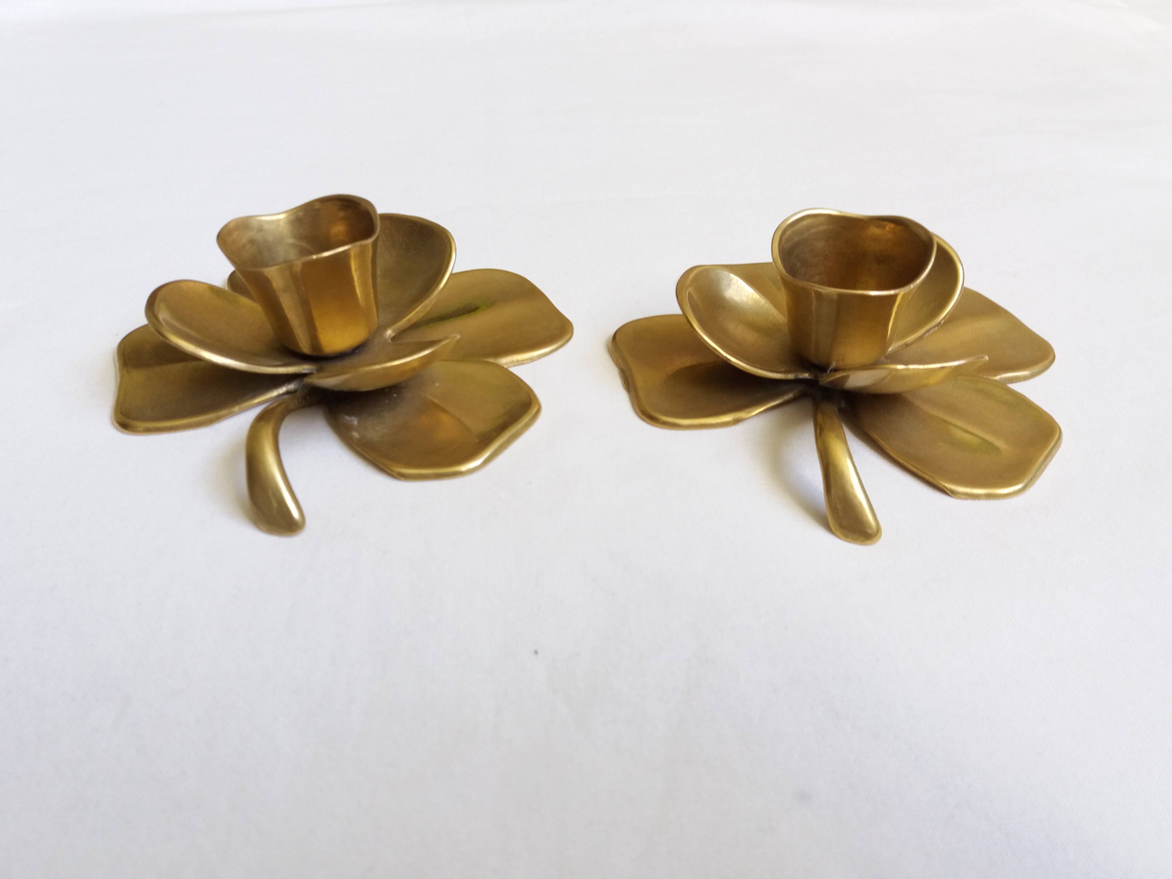 Bougeoirs fleur trefle en  laiton