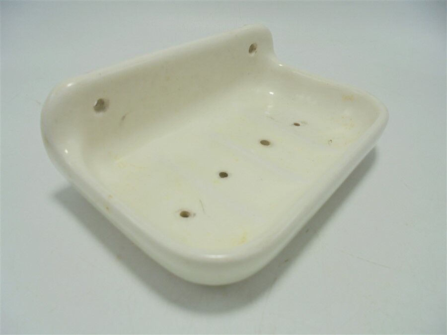 Wall soap dish