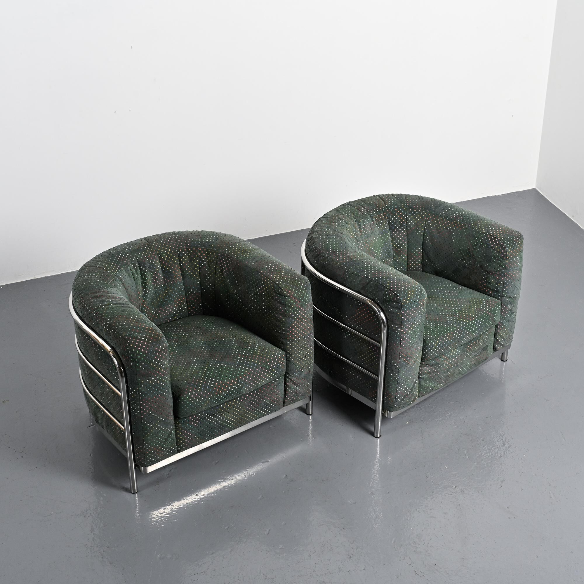 Pair of Onda armchairs by De Pas, D'Urbino & Lomazzi for Zanotta