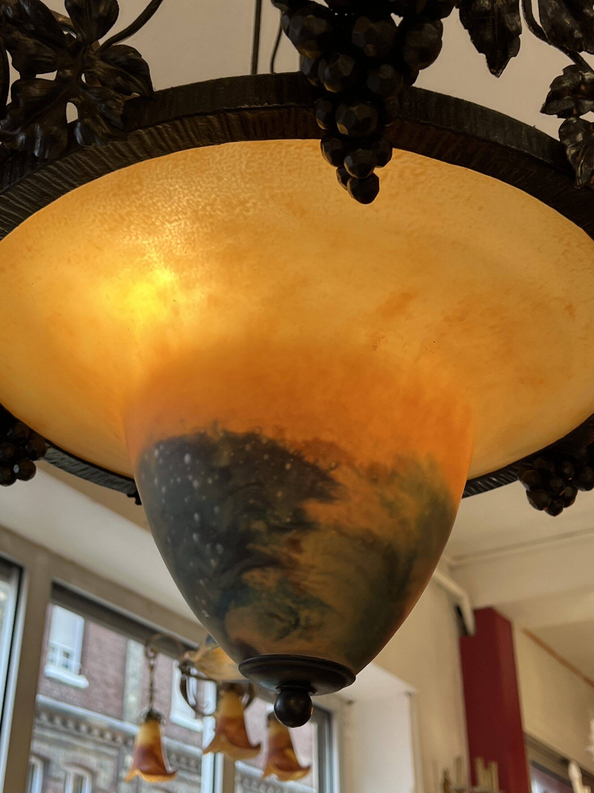 Imposing contemporary art deco style chandelier, glass paste and wrought iron