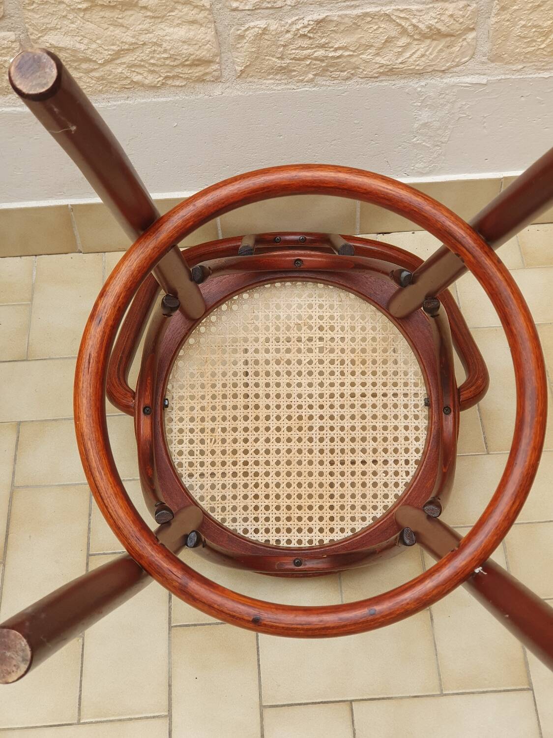 bar stool