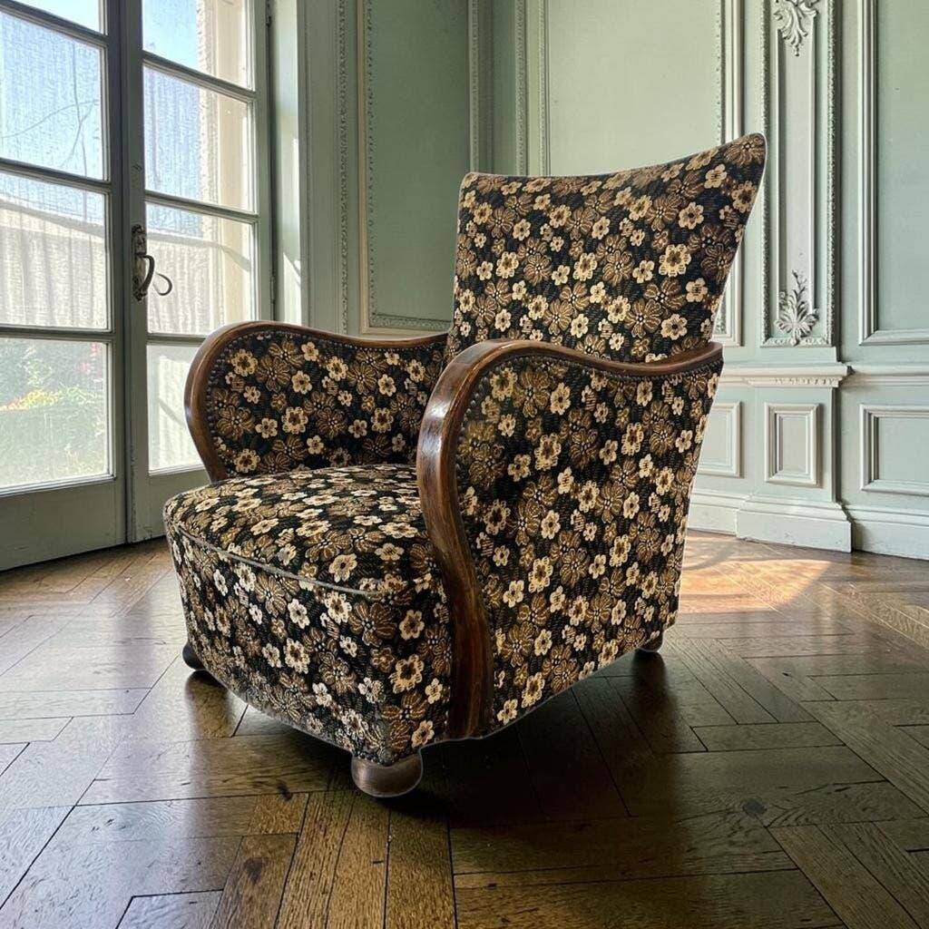 Vintage brown floral patterned cocktail chair/armchair