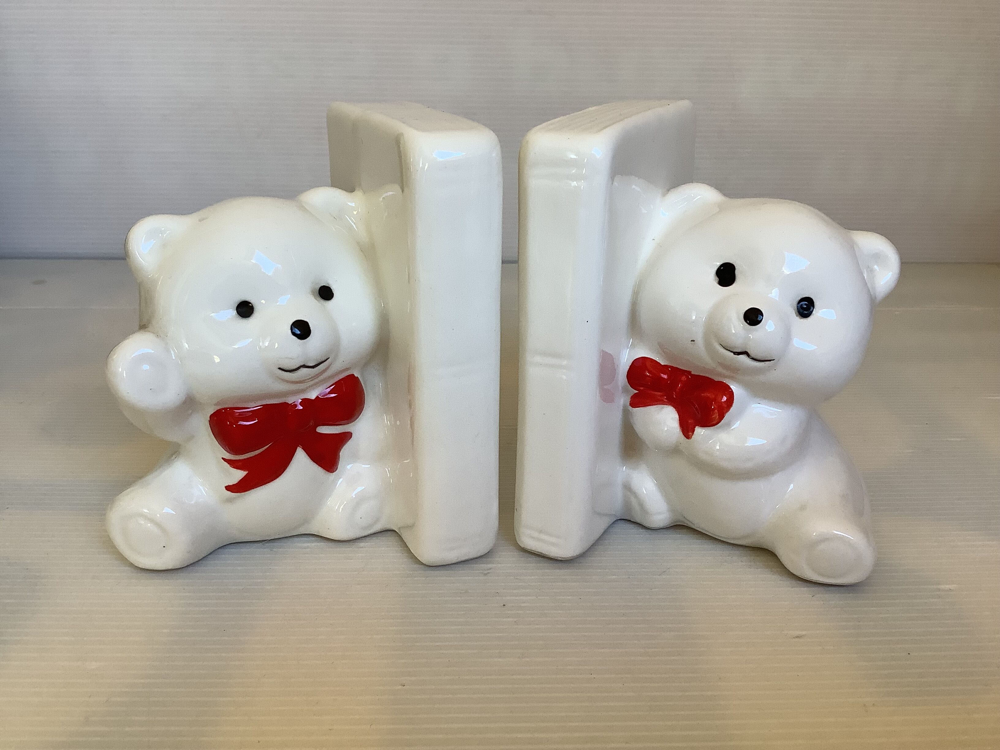 Paire de serre livres ours blancs