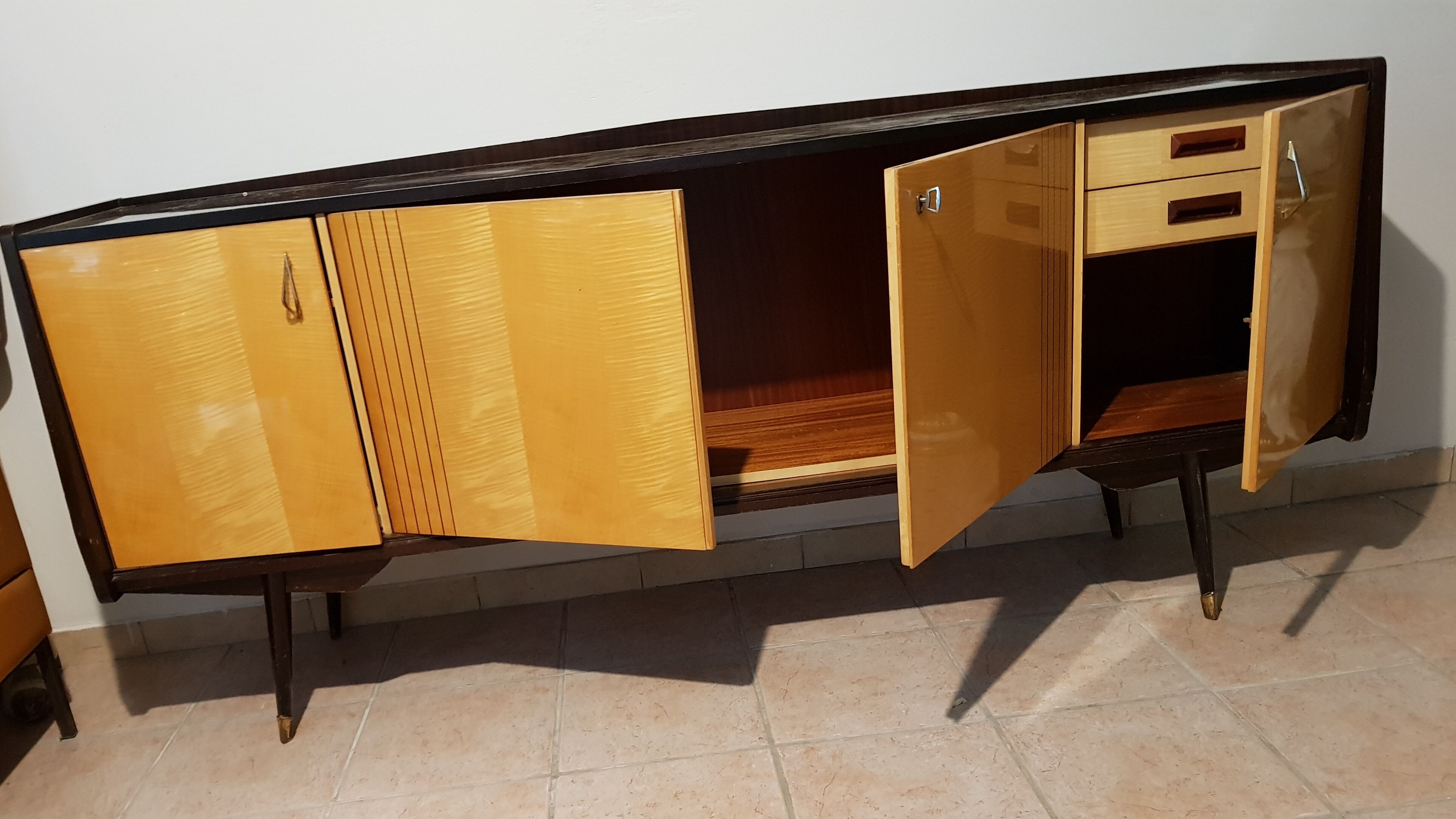 Sideboard