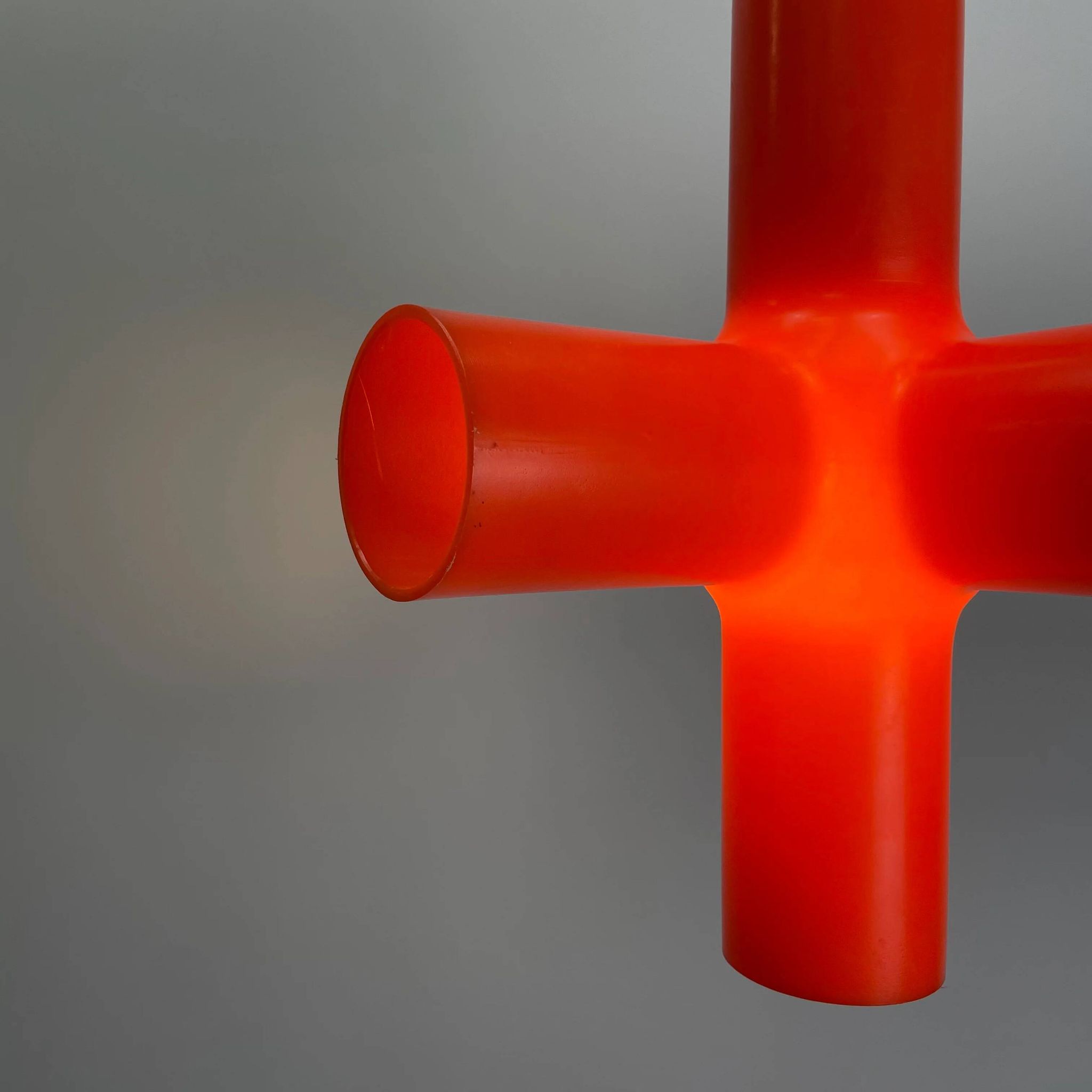 Suspension Crosslight by Jan Melis & Ben Oostrum for Dark 1990s