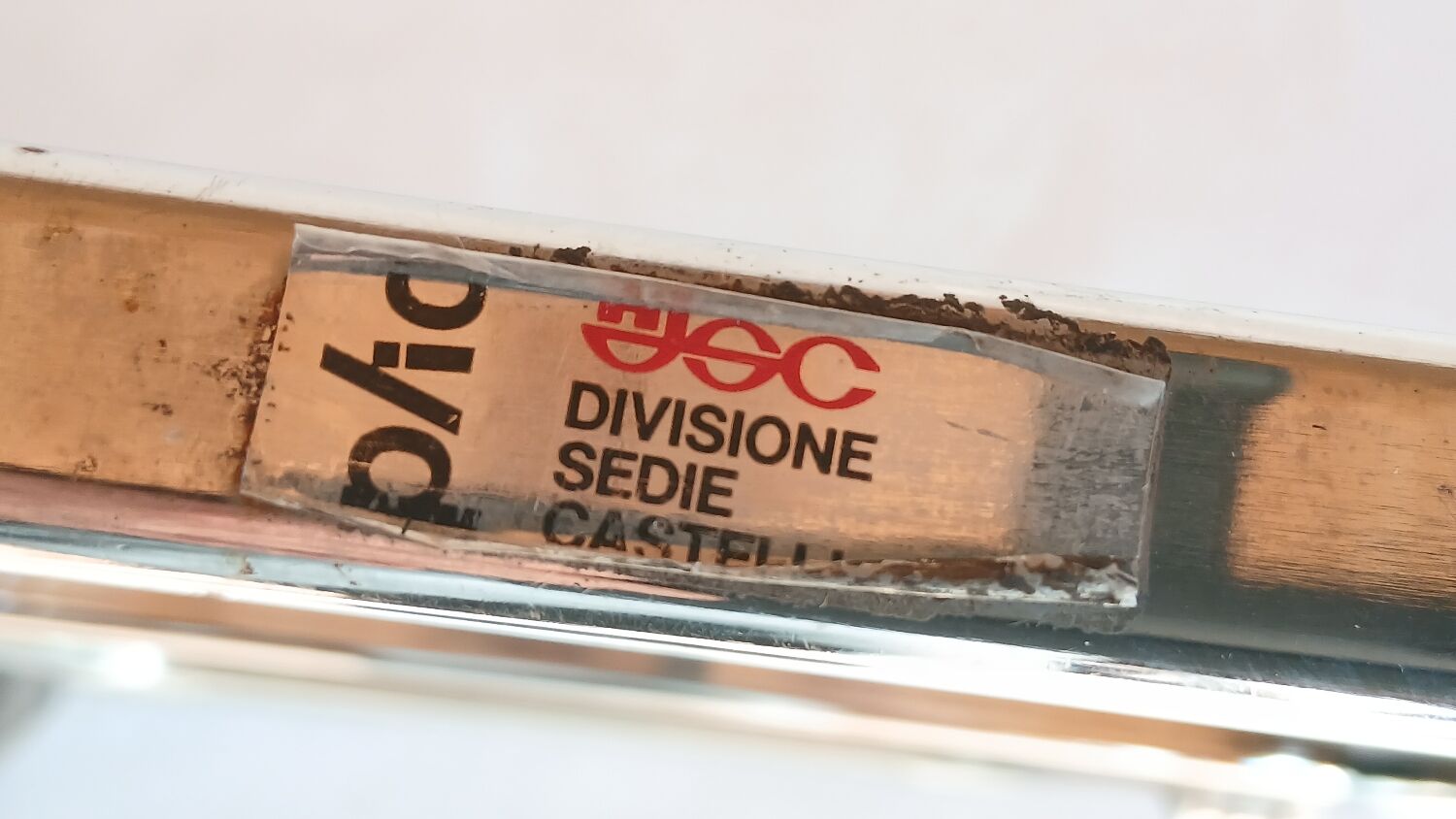 Plia chair by Giancarlo Piretti for Castelli