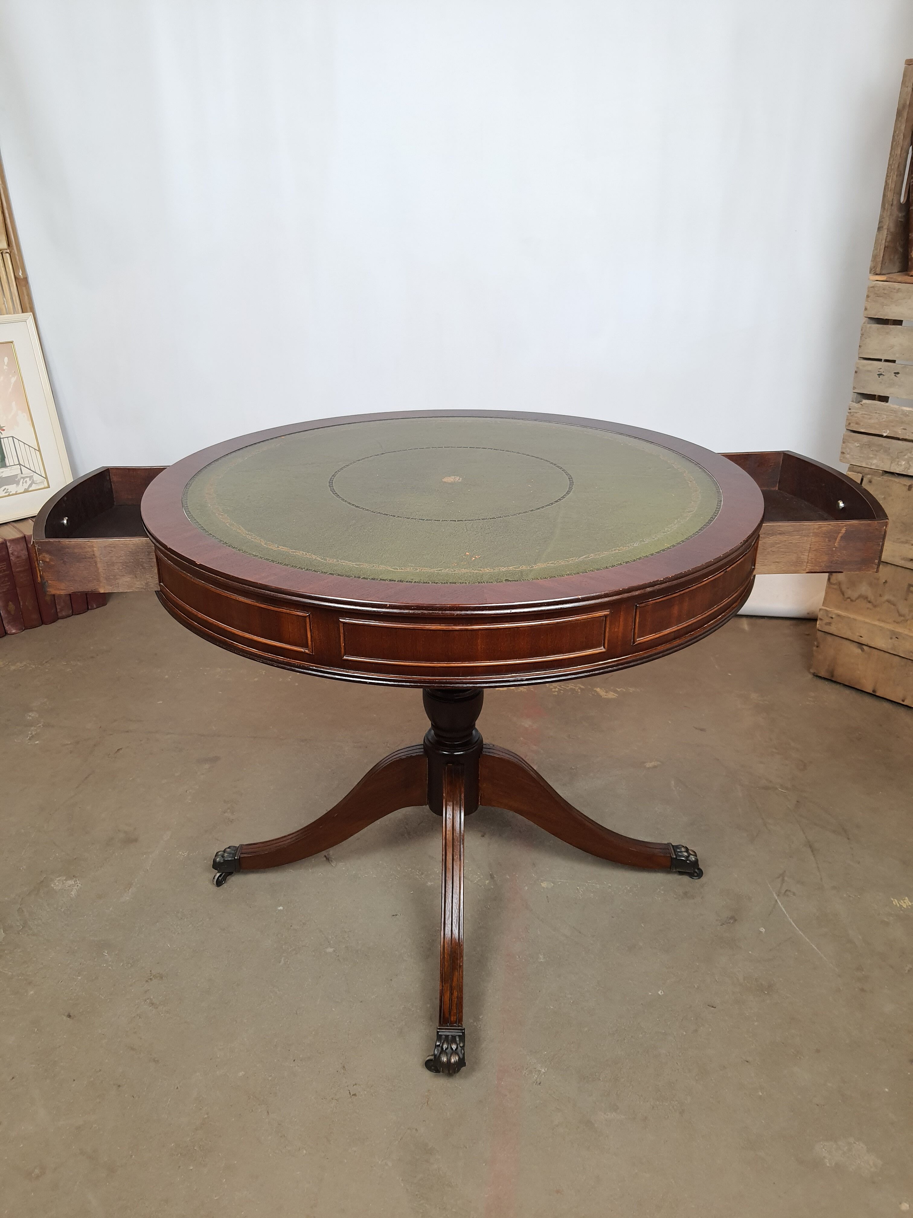 English game table leather tray and lion foot