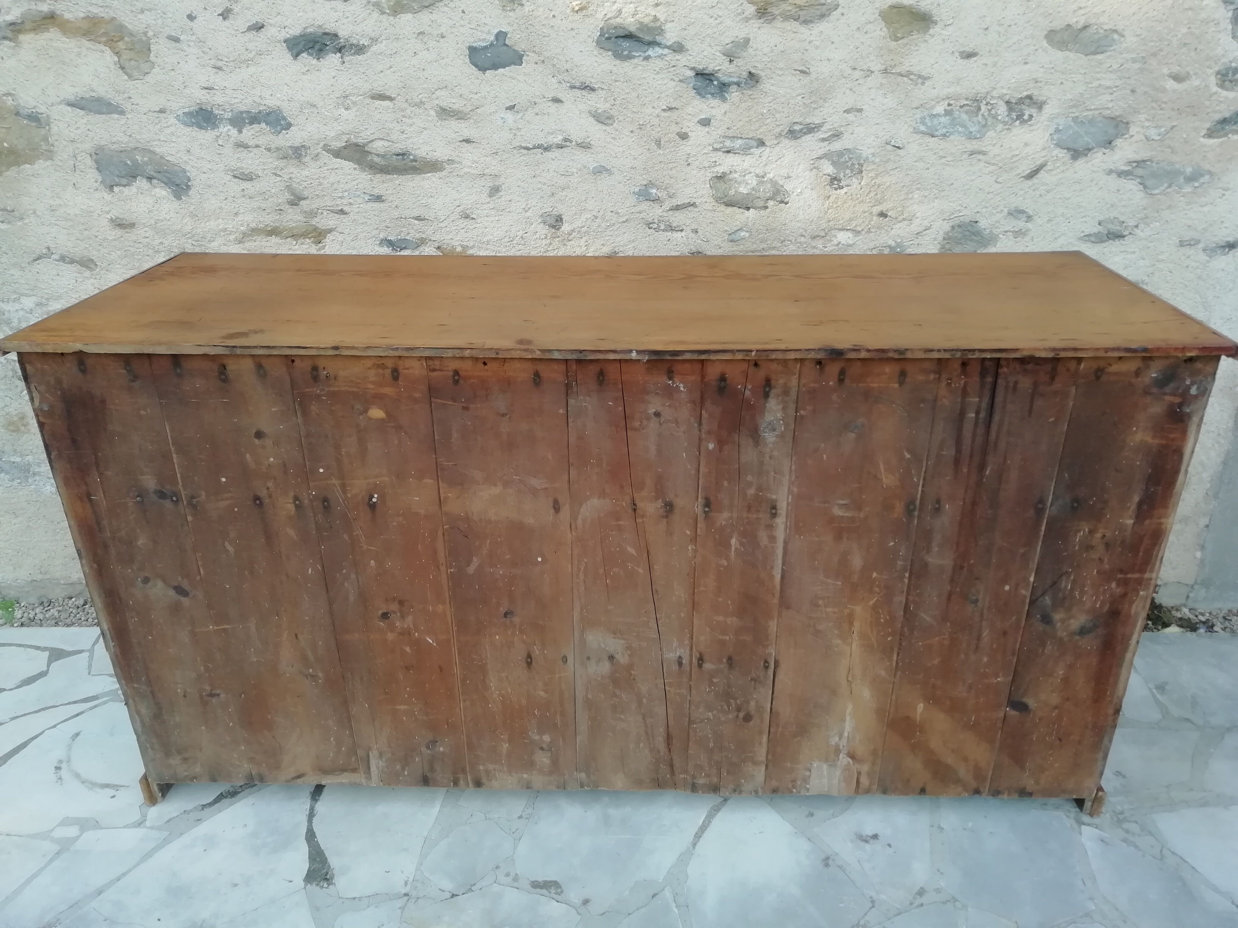 Furniture with solid pine drawers