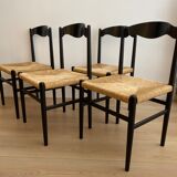 4 vintage mulched chairs