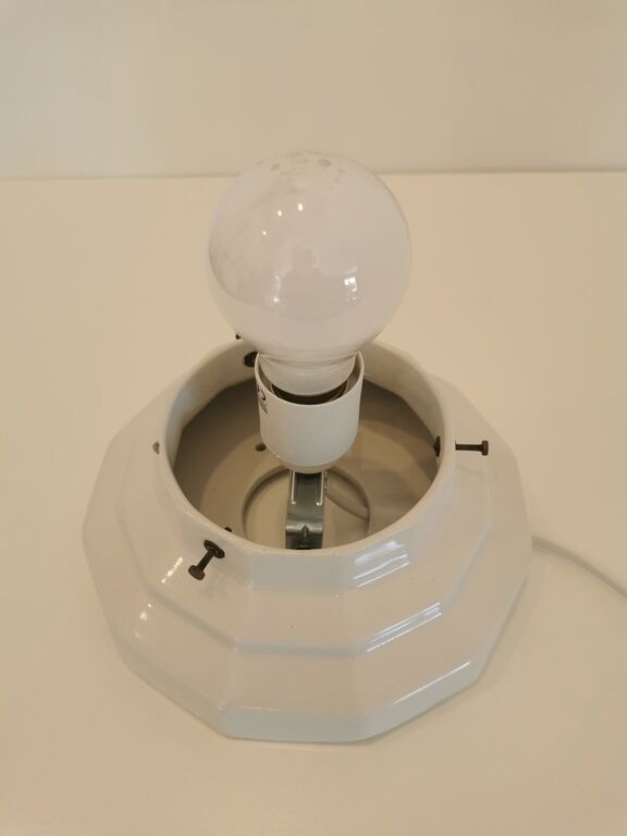 White Art Deco table lamp