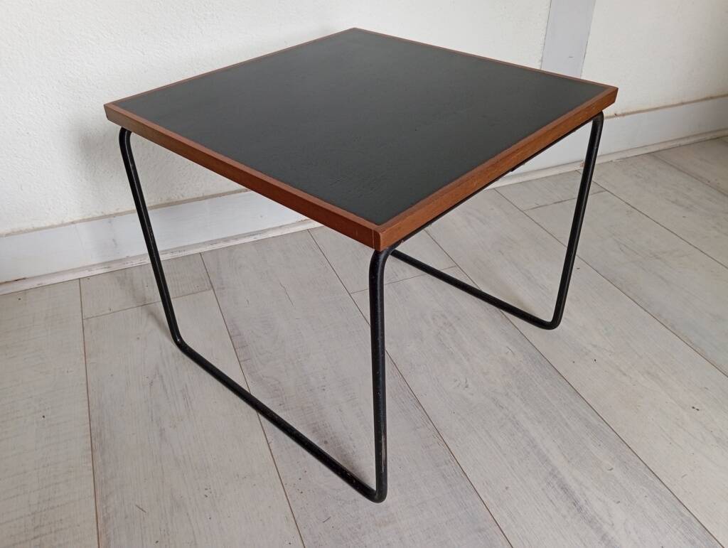 Pierre Guariche flying coffee table for Steiner