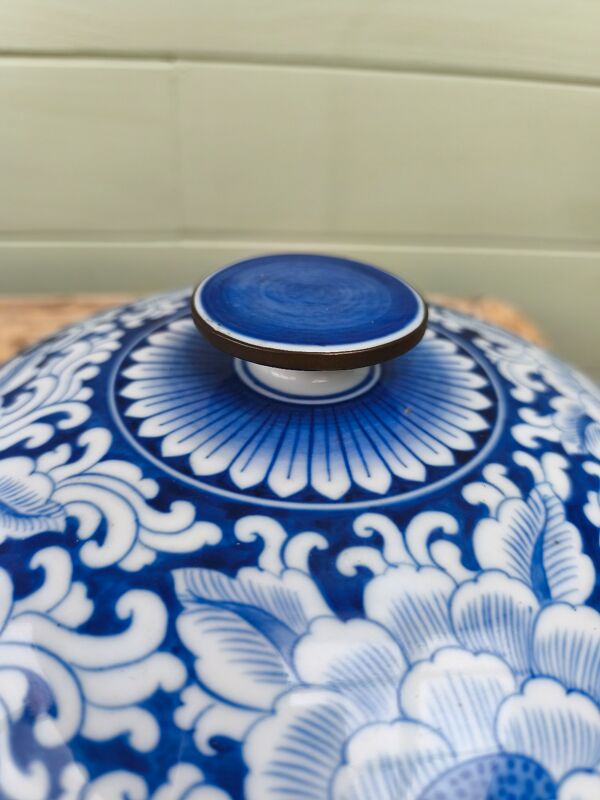 Boîte à biscuits chinoise