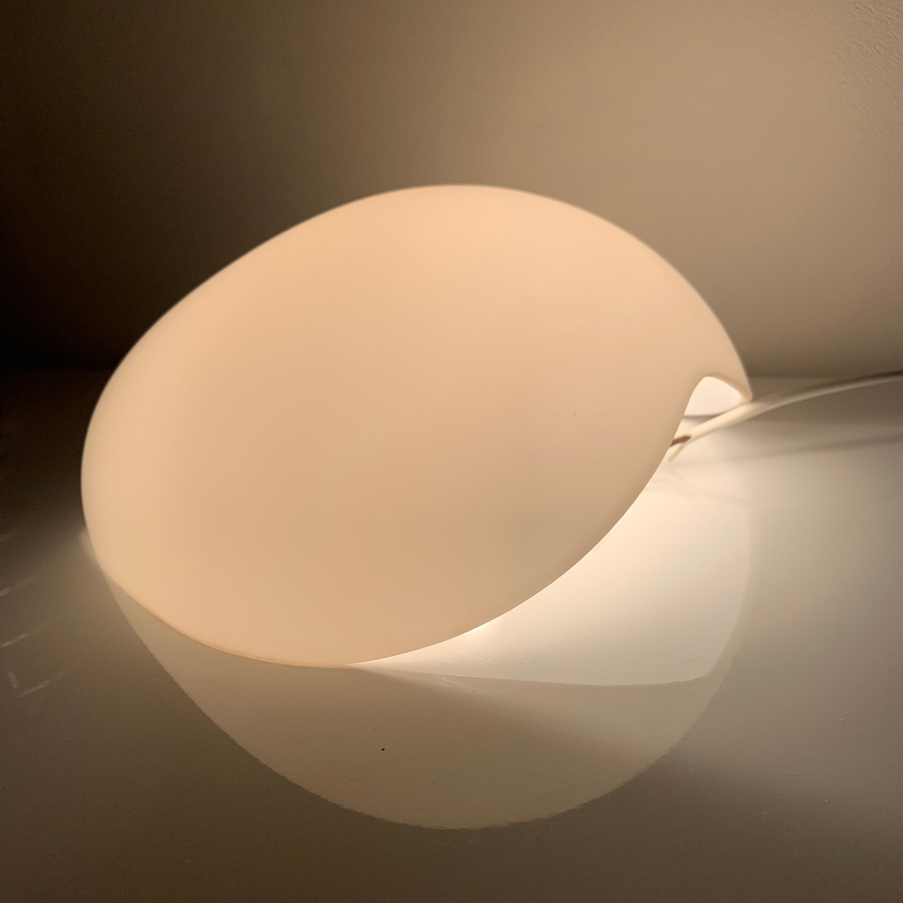 Glass wall lamp Wilhelm Wagenfeld Peill & Putzler Muschel