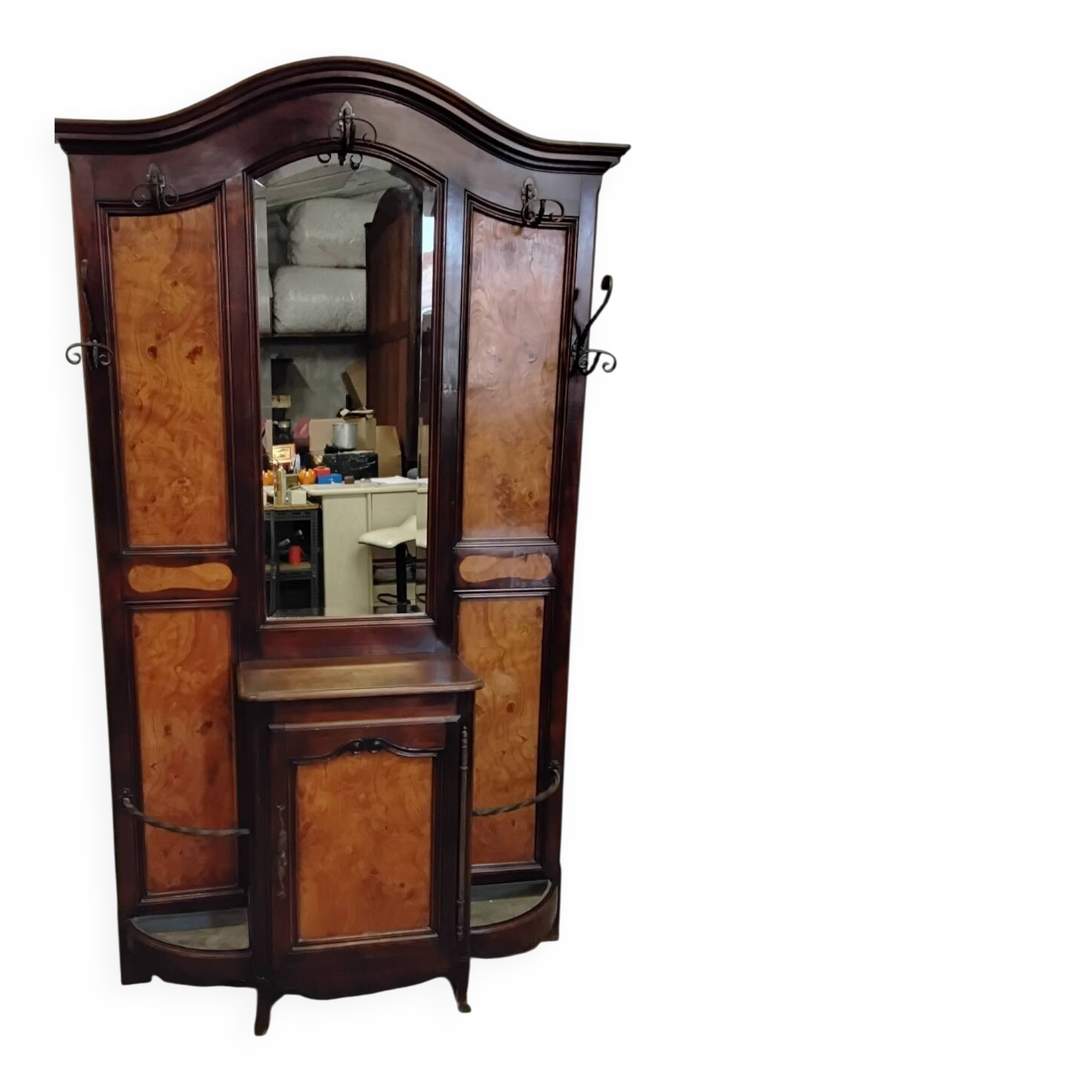 Large antique entrance cloakroom