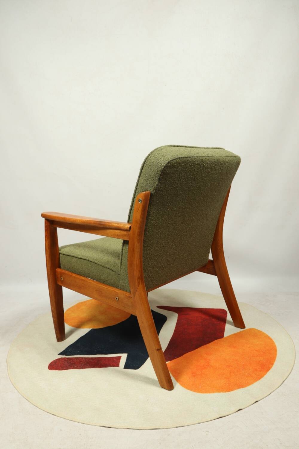 Fauteuil vintage vert boucle 1960 Scandinavian design