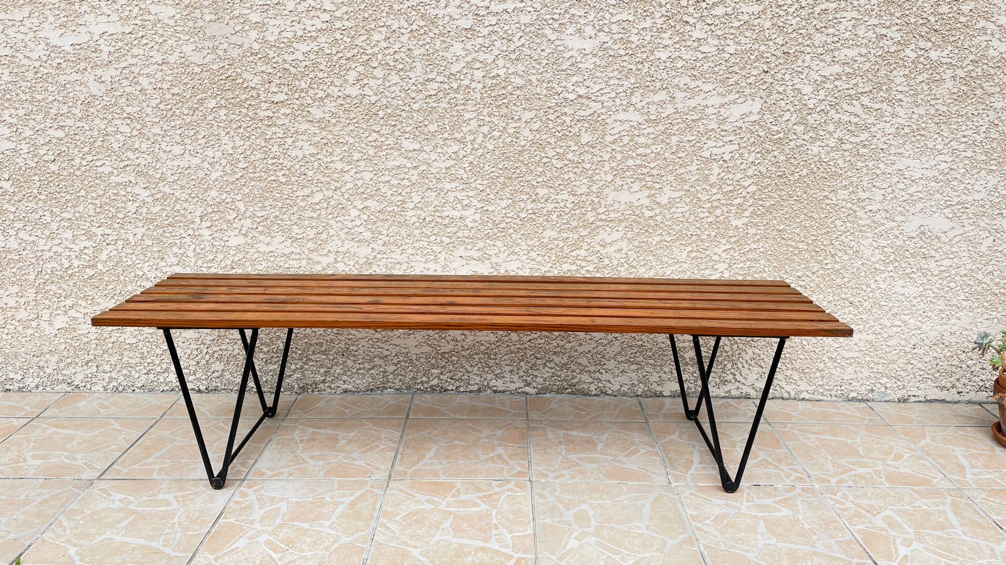 Banc design bois et acier vintage