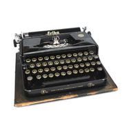 Seidel & Naumann Dresden Erika typewriter, Germany, 1930s