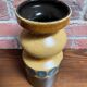 Vase est-allemand de la RDA en jaune, marron et bleu, VEB Haldensleben 3077B,