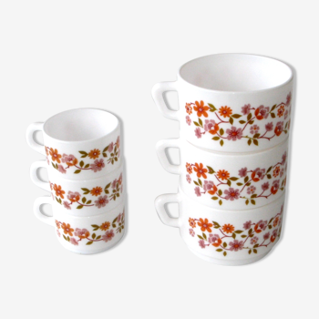 3 tasses à café et 3 tasses à déjeuner arcopal - modèle fleurs orange vintage