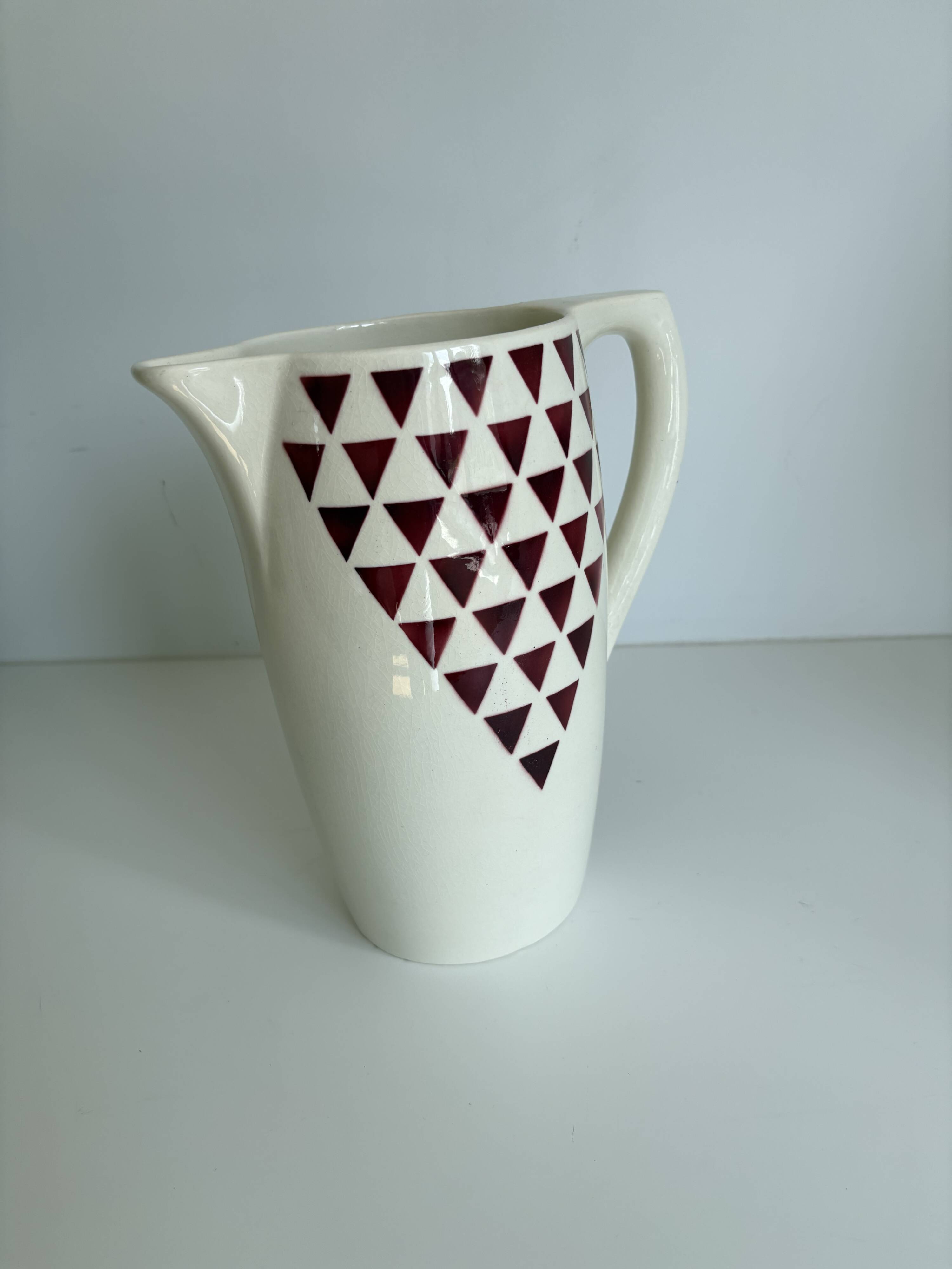 Badonviller Basel jug or vase