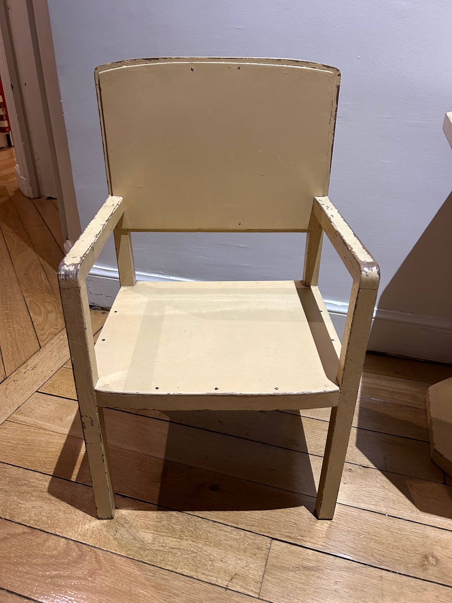 art deco children's living room