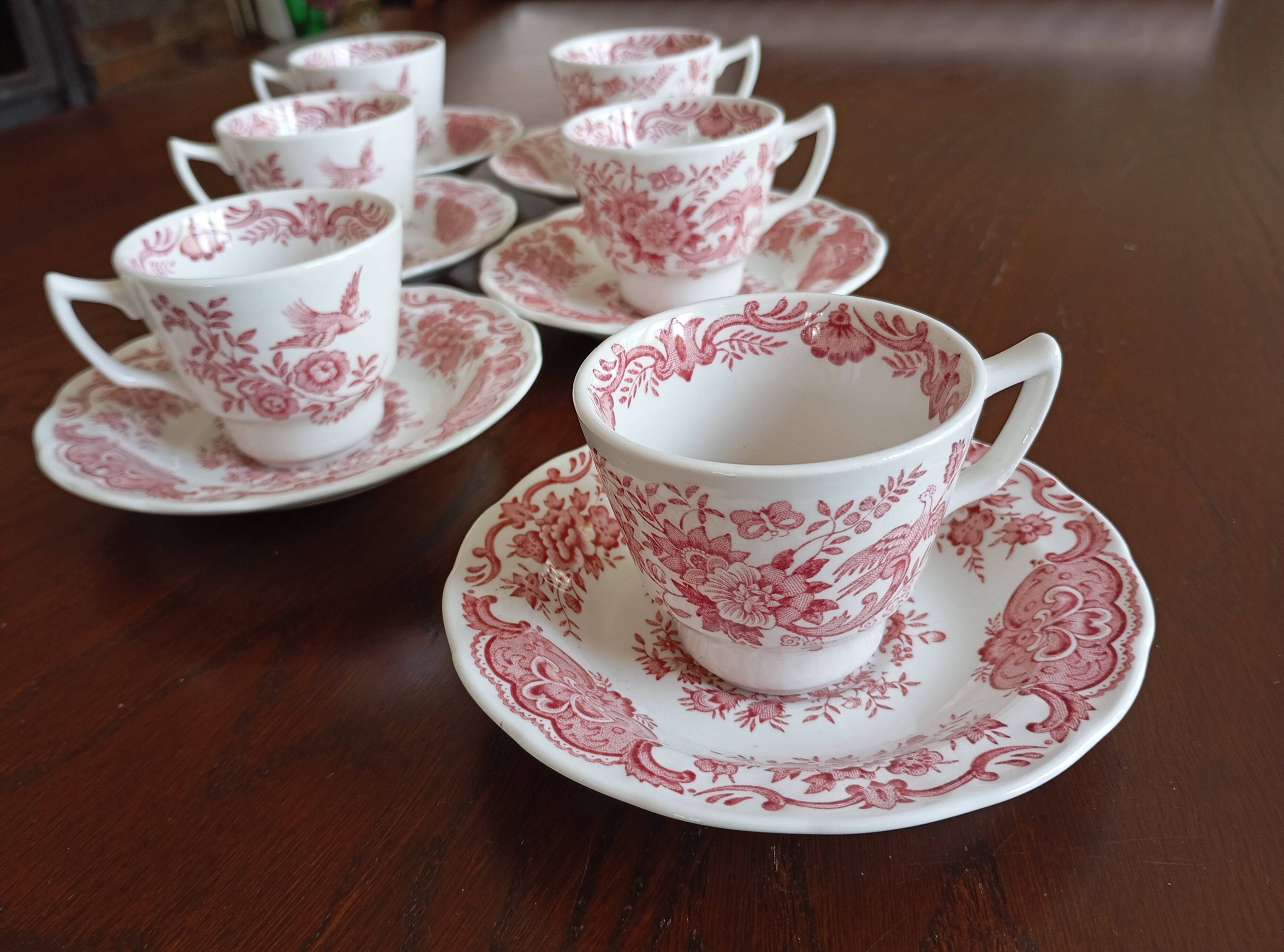 English mocha cups "Windsor" pink Ridgway (Staffordshire)