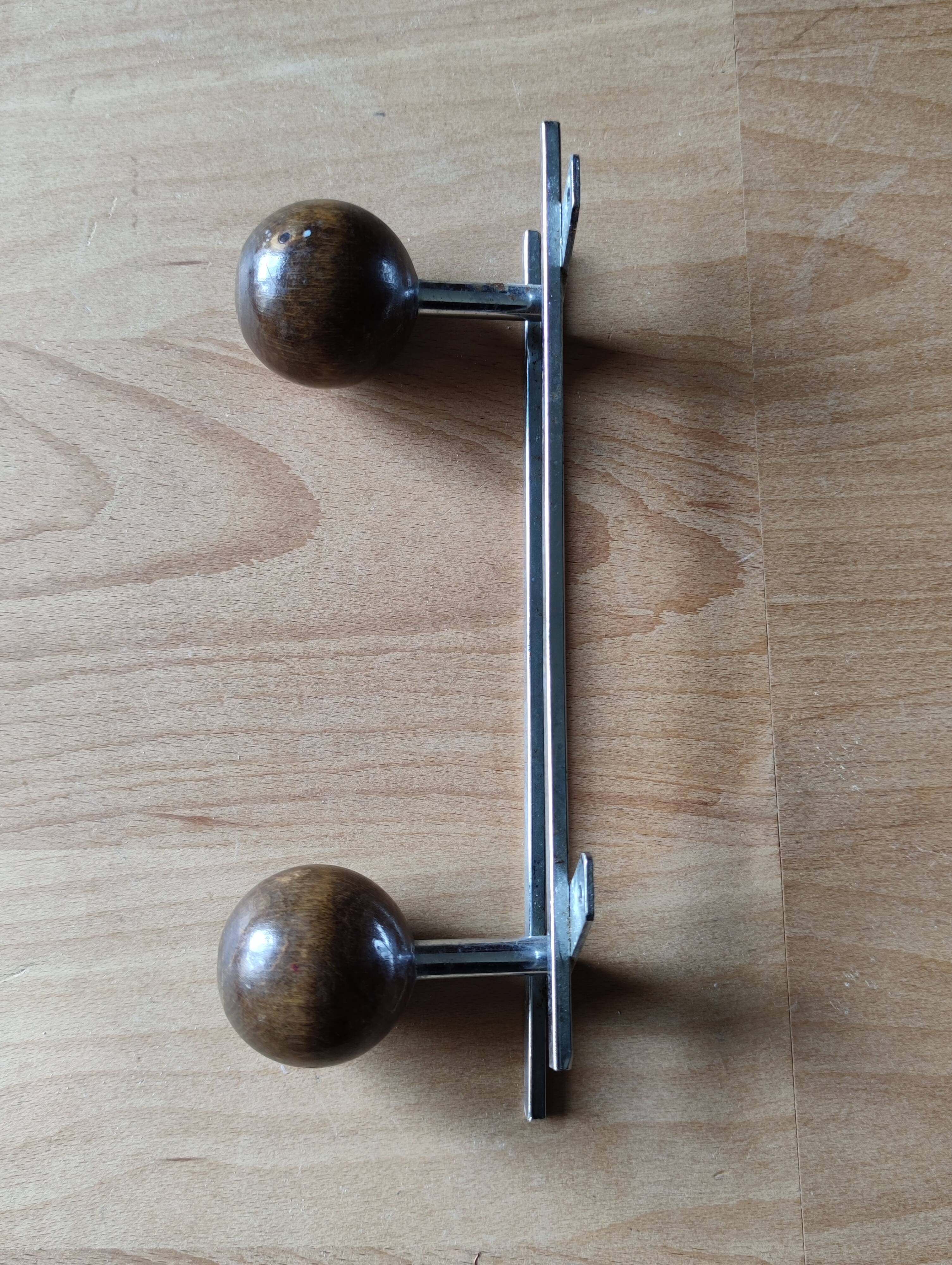 Double patère