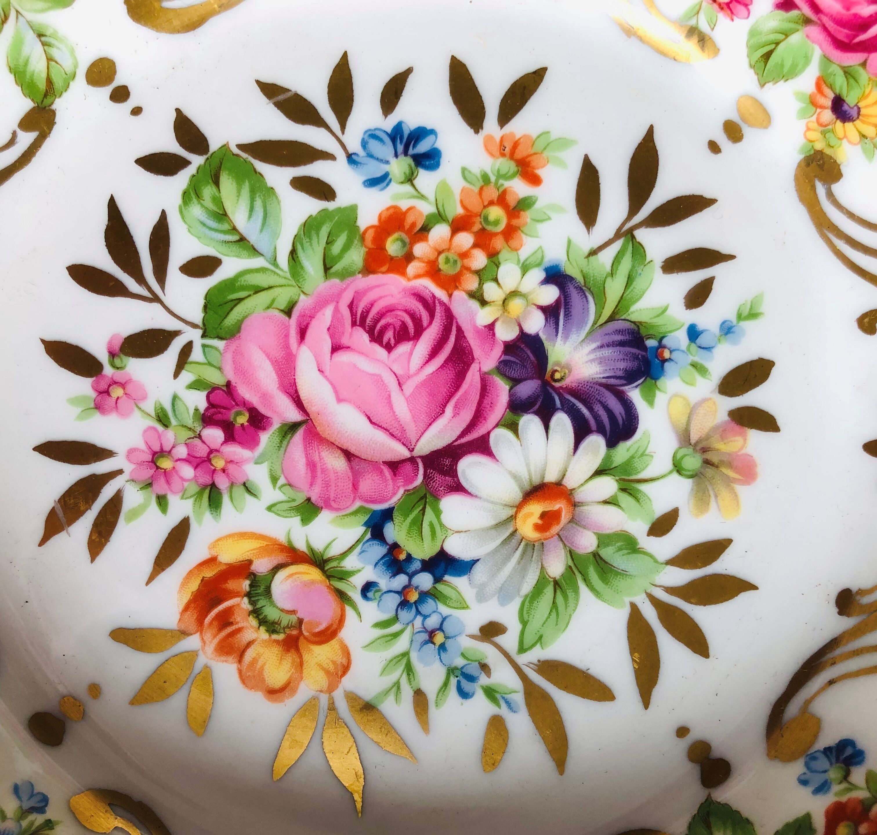 Coupe à fruits en porcelaine de Limoges