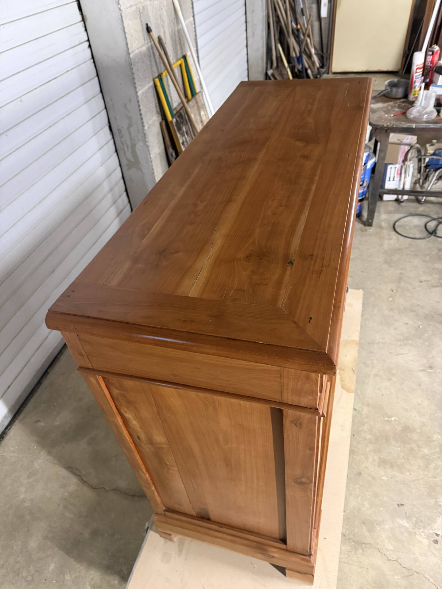 Old buffet