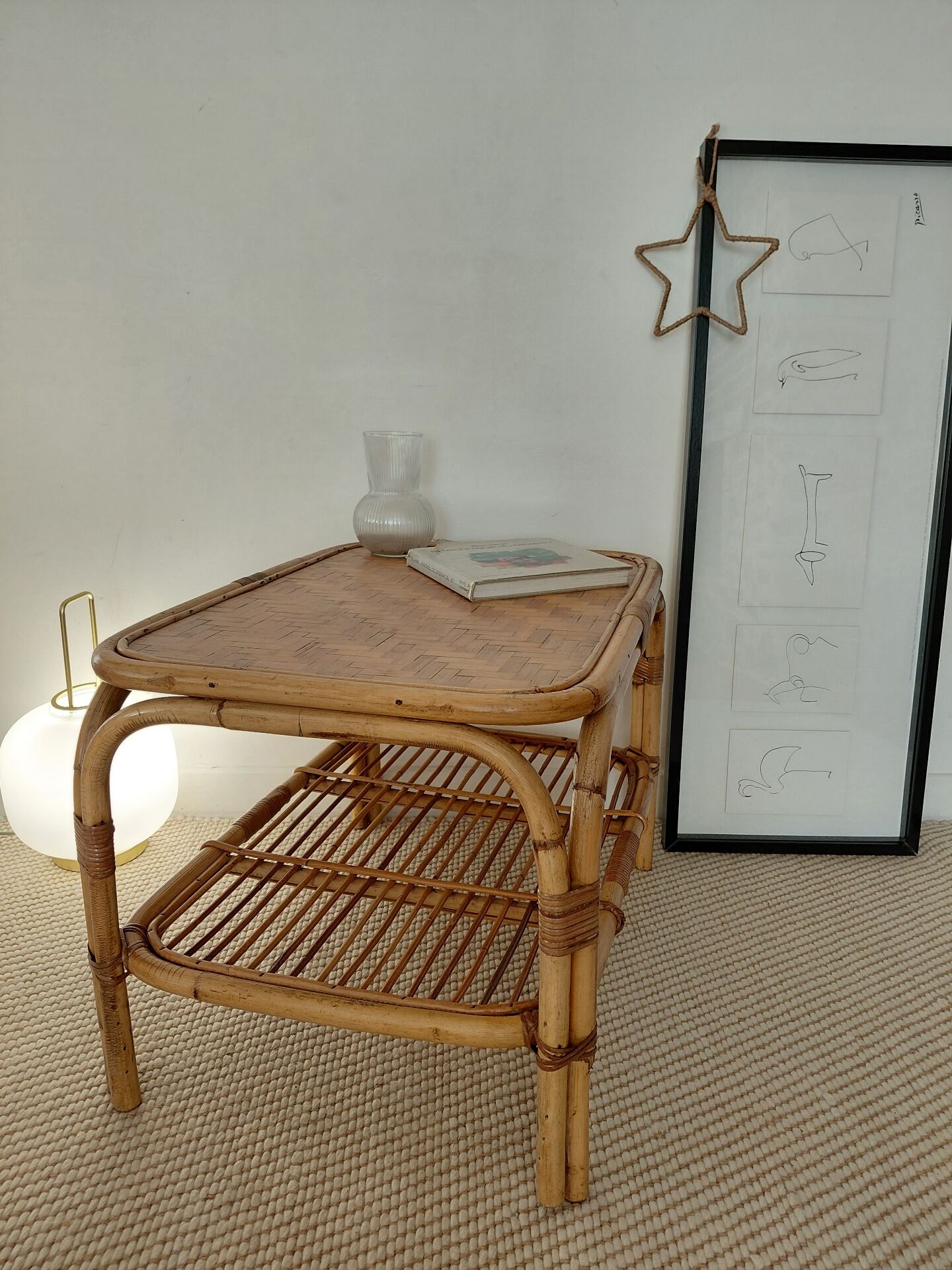 Vintage rattan coffee table from the 70s - organic lines, Riviera spirit.