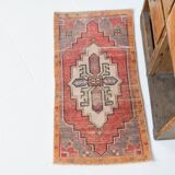 2x3 Red Beige Classic Vintage Rug, 43x82Cm