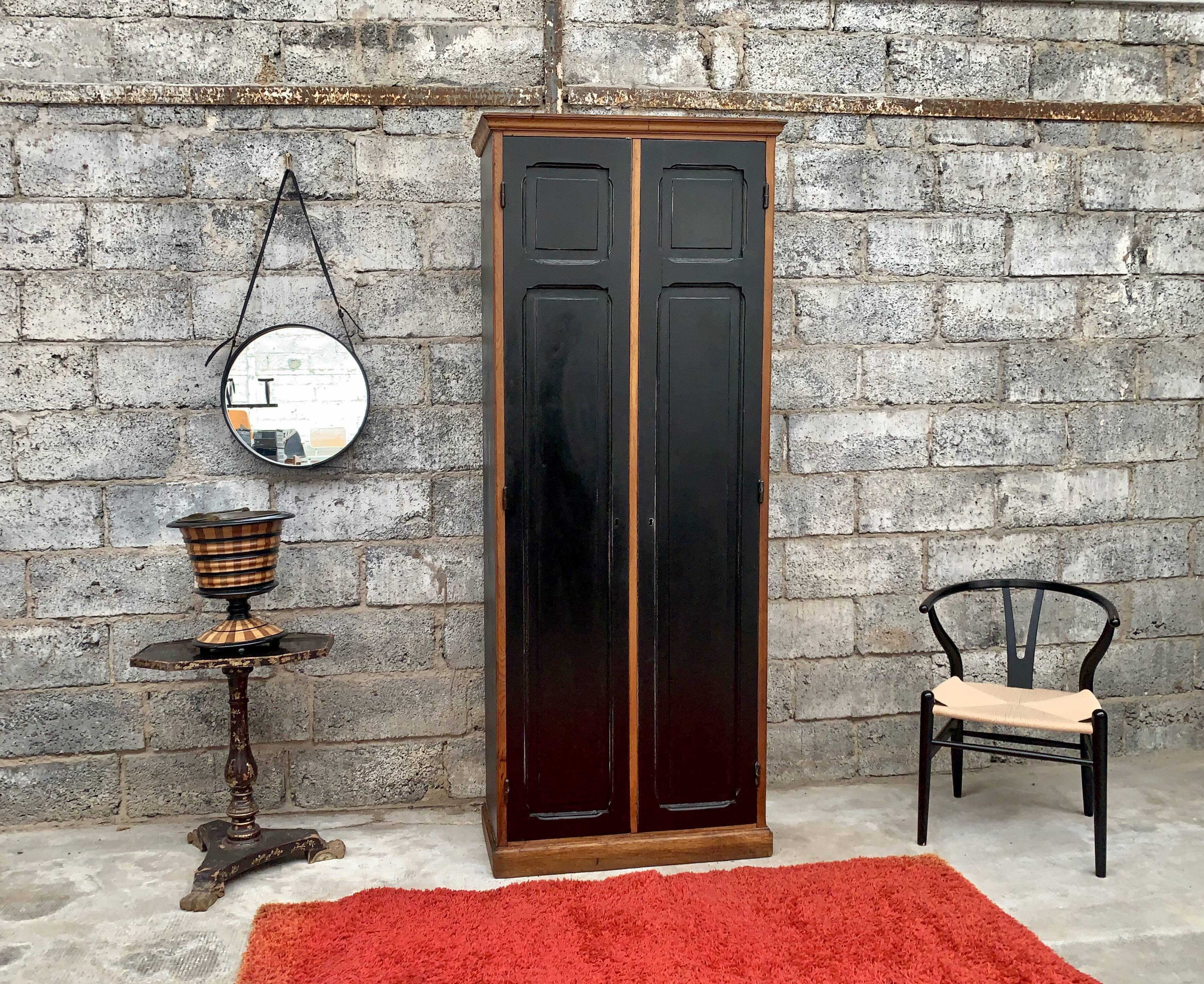 Armoire parisienne vintage à 2 portes meuble à chaussures