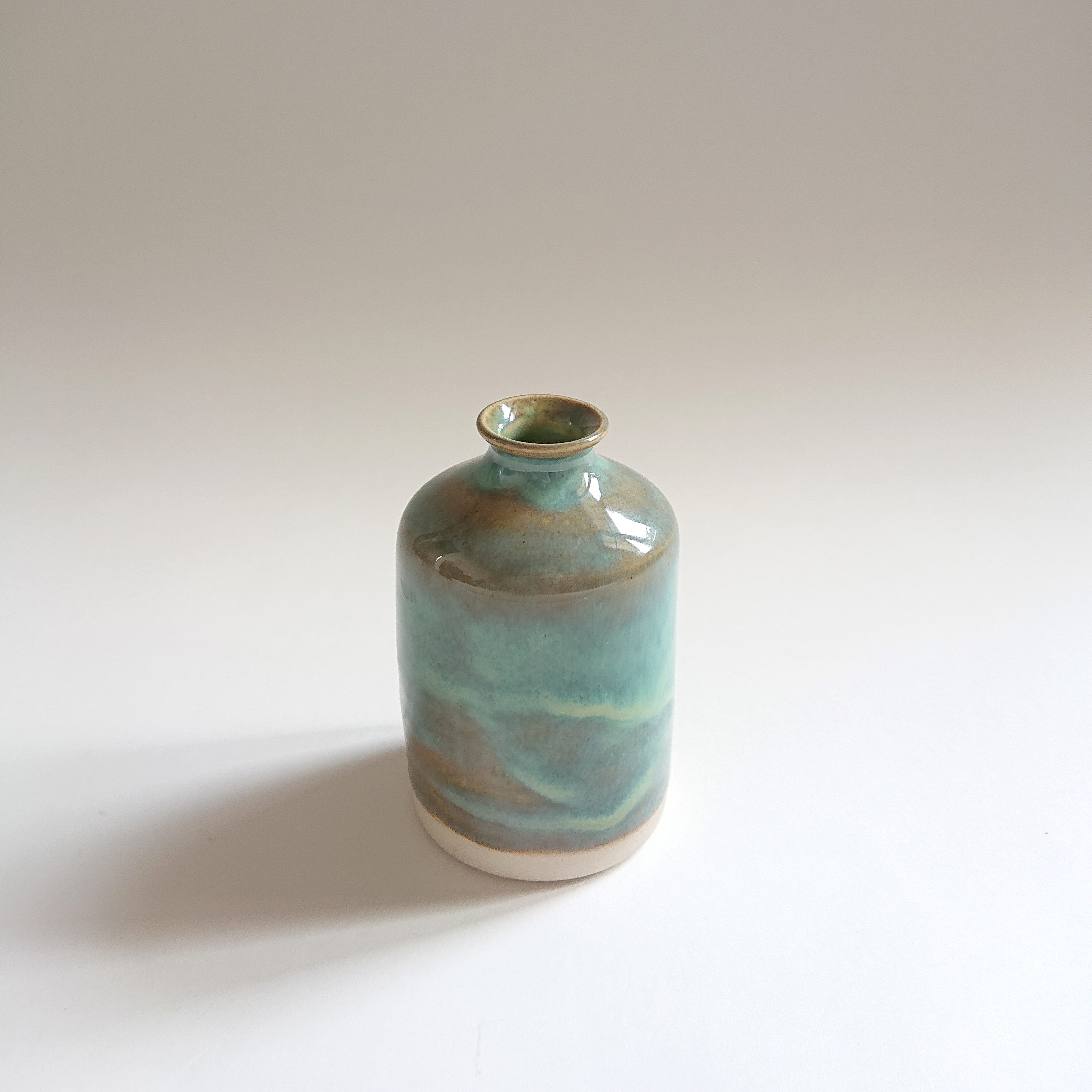 Vase celadon cocoon