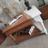 White coffee table and gold leaf