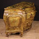 Grande commode vénitienne laquée et dorée du XXe siècle