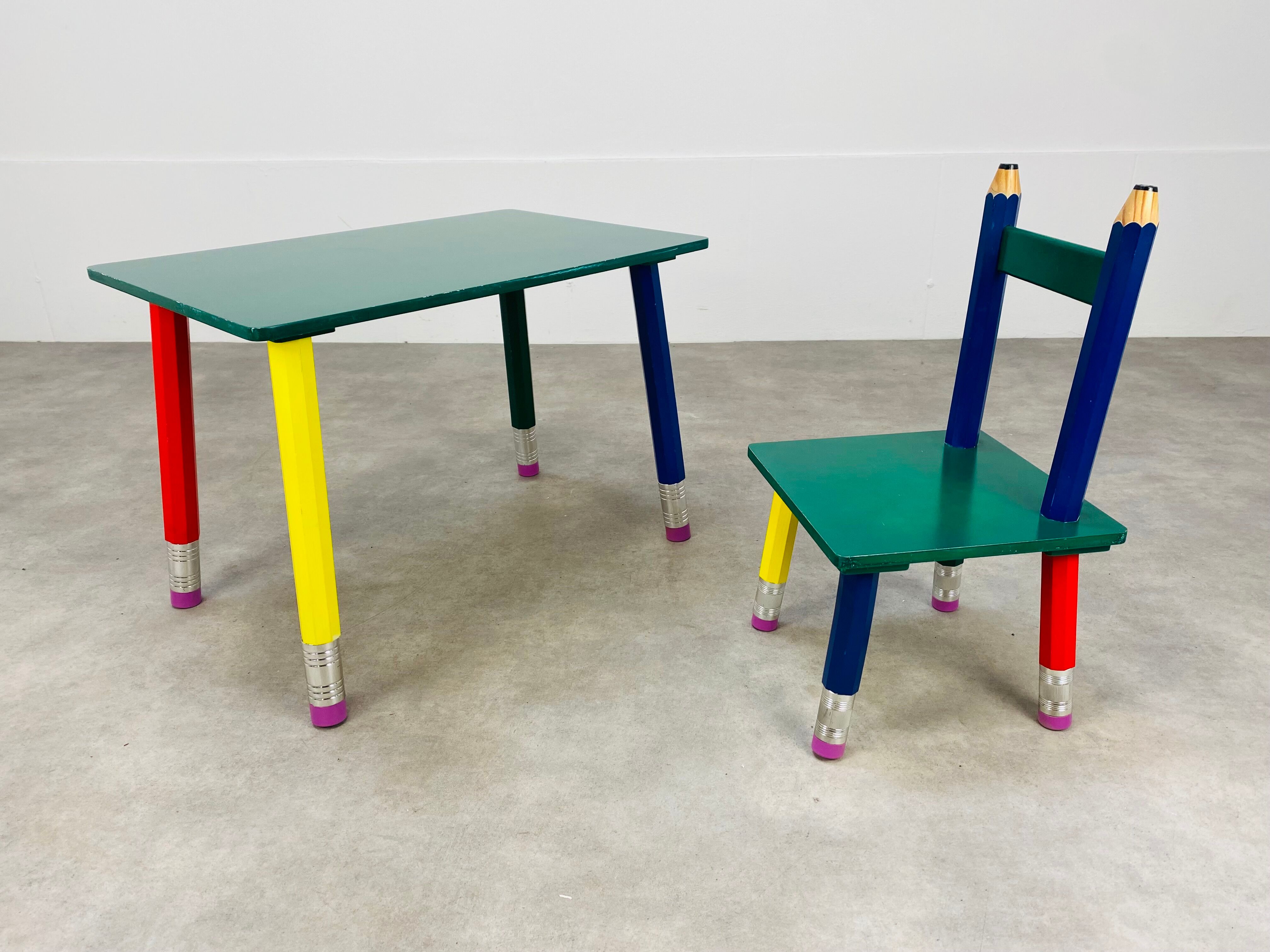Pierre Sala desk and pencil chair for children