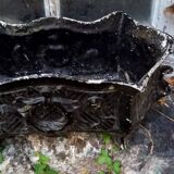 Cast iron planter