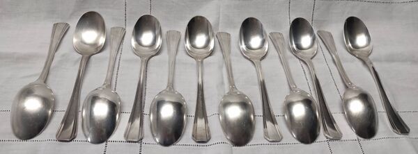 Coffret 2 tiroirs ménagère 57 pièces christofle en métal argenté modèle ''boréal