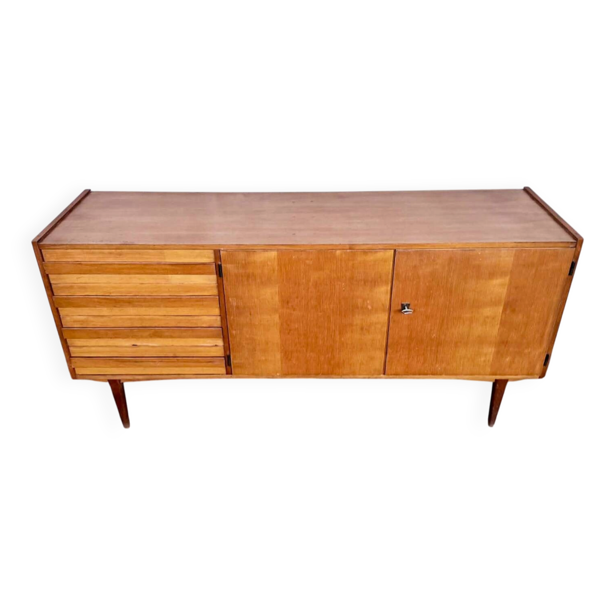 Vintage enfilade from the 1960s, 150 cm long, with 2 doors and 4 drawers.