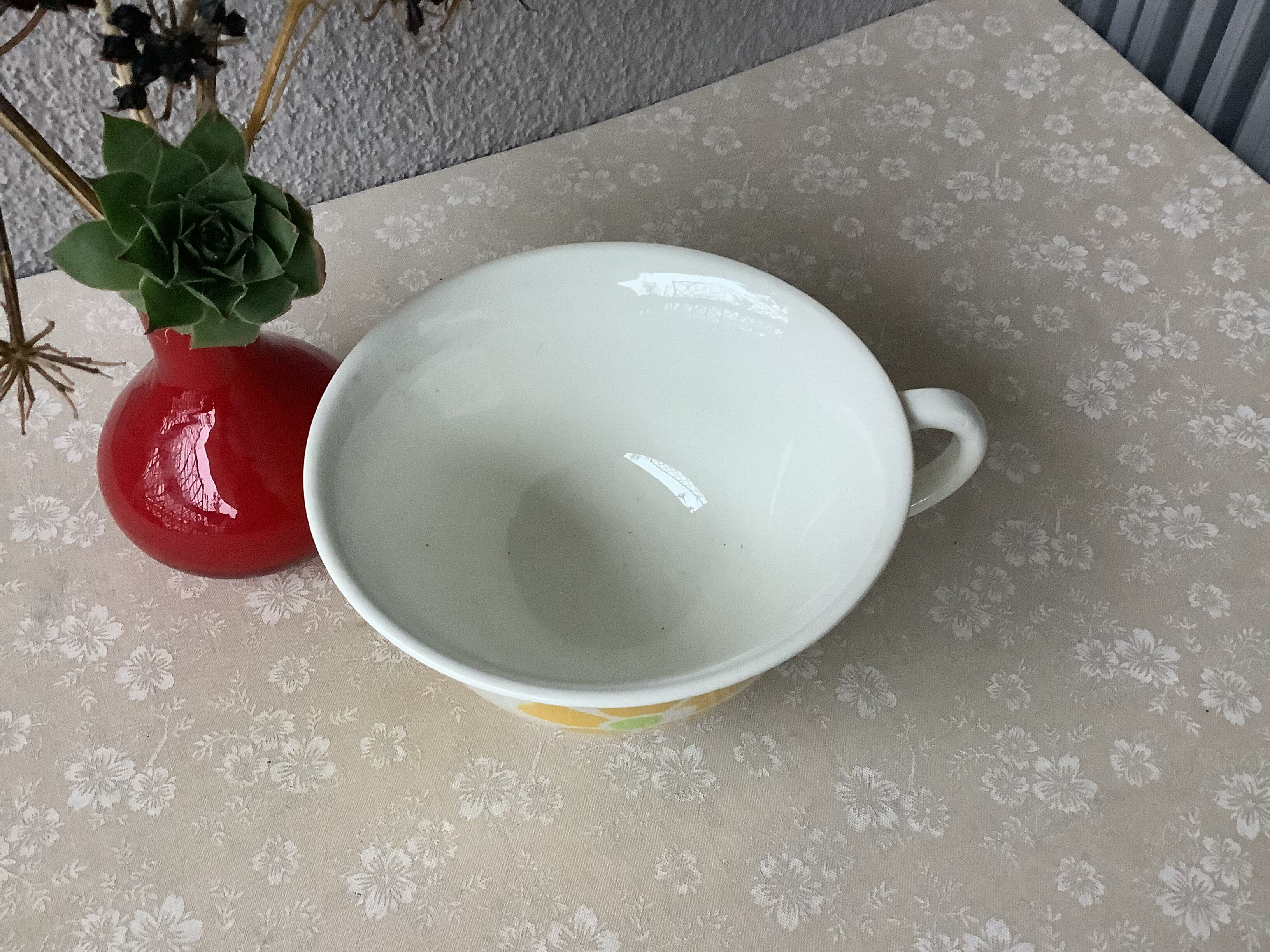 Cup Digoin Sarreguemines art deco
