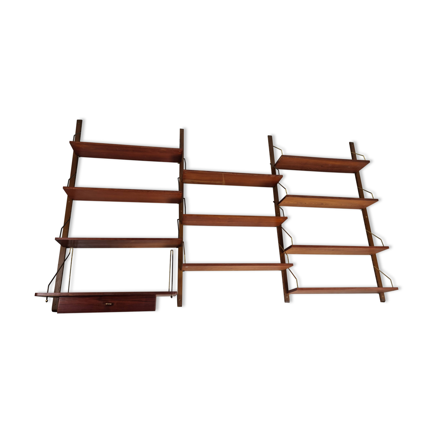 Wall shelf Royal cadovius poul system