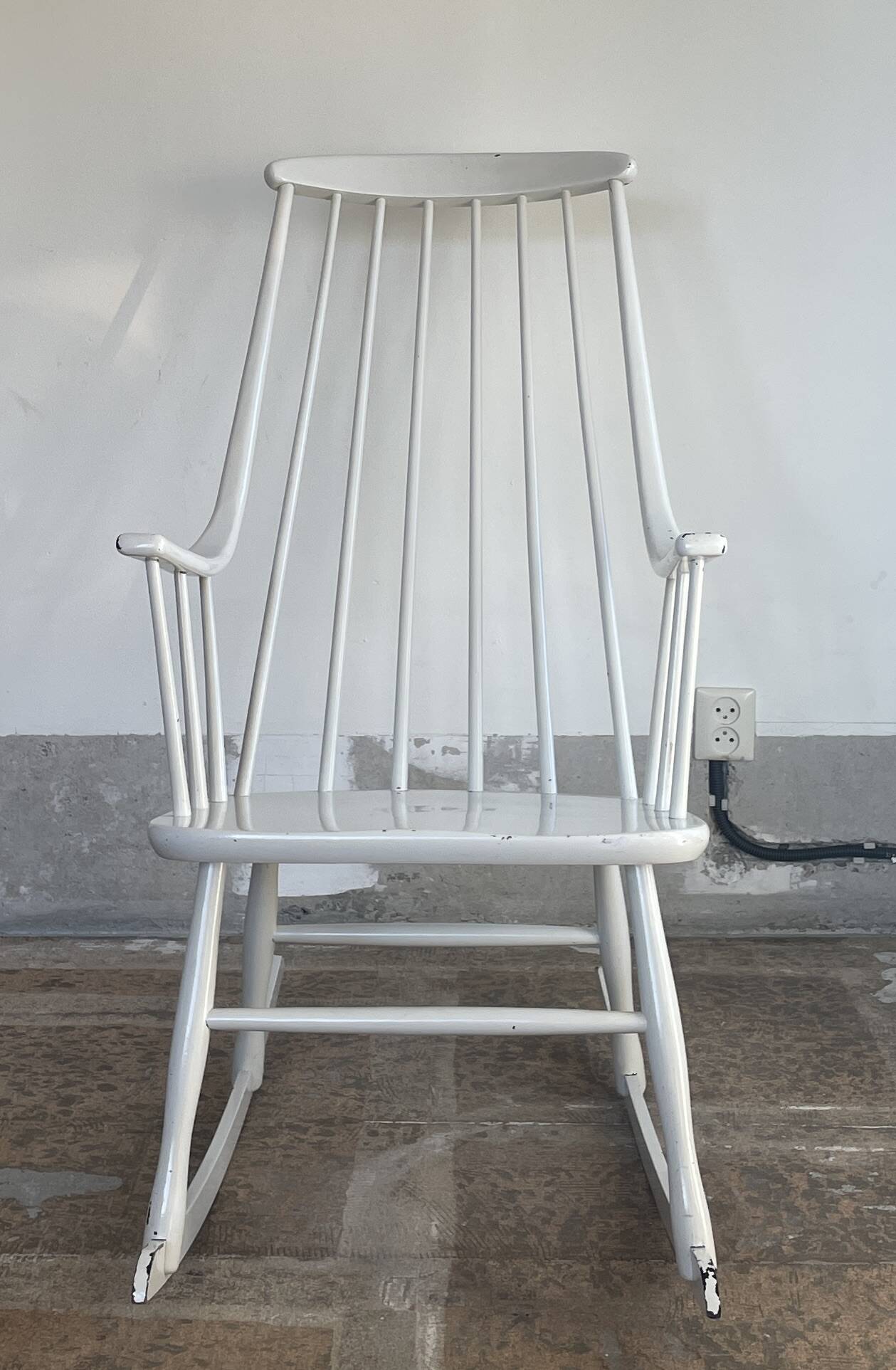 White Grandessa rocking chair by Lena Larson for Nesto