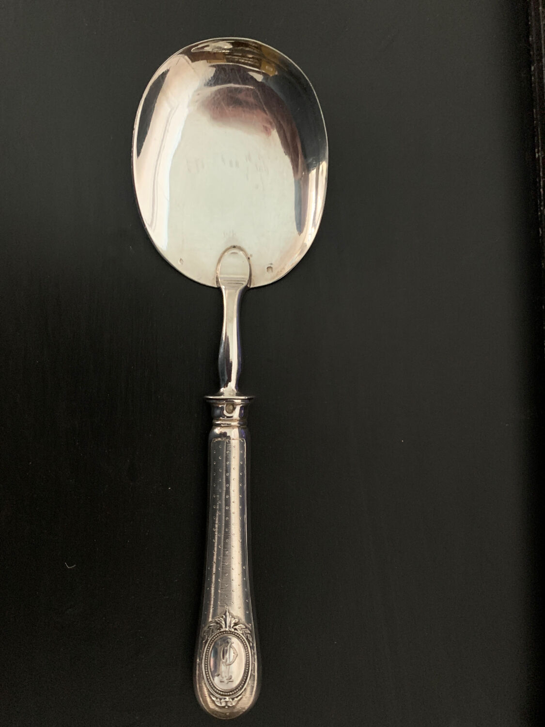 Cash dessert service