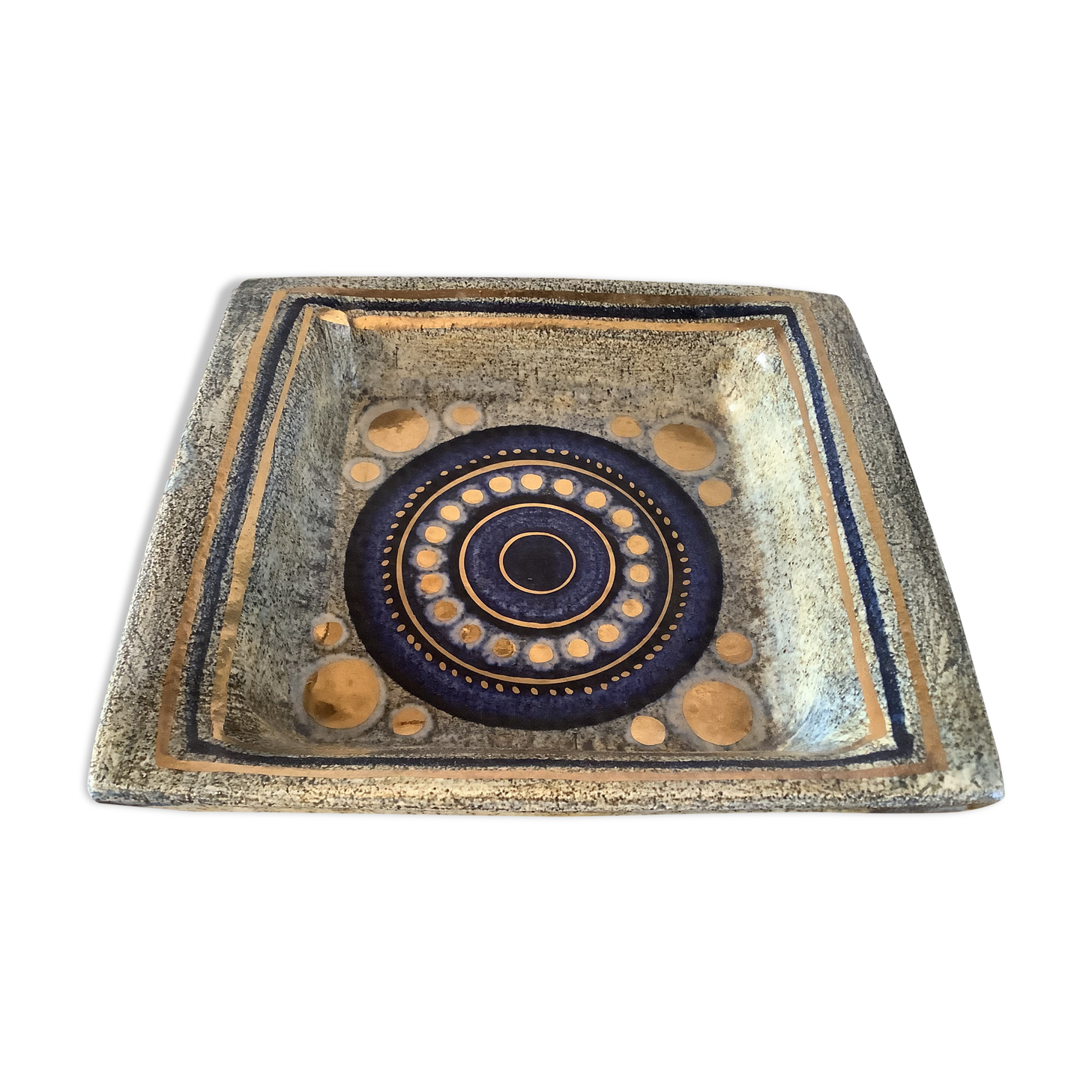 Empty pocket Georges Pelletier