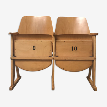 Fauteuils de cinéma en bois